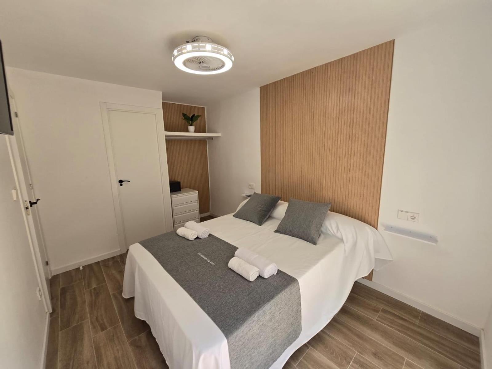 Suites Alameda Centro Levante Бенидорм Экстерьер фото