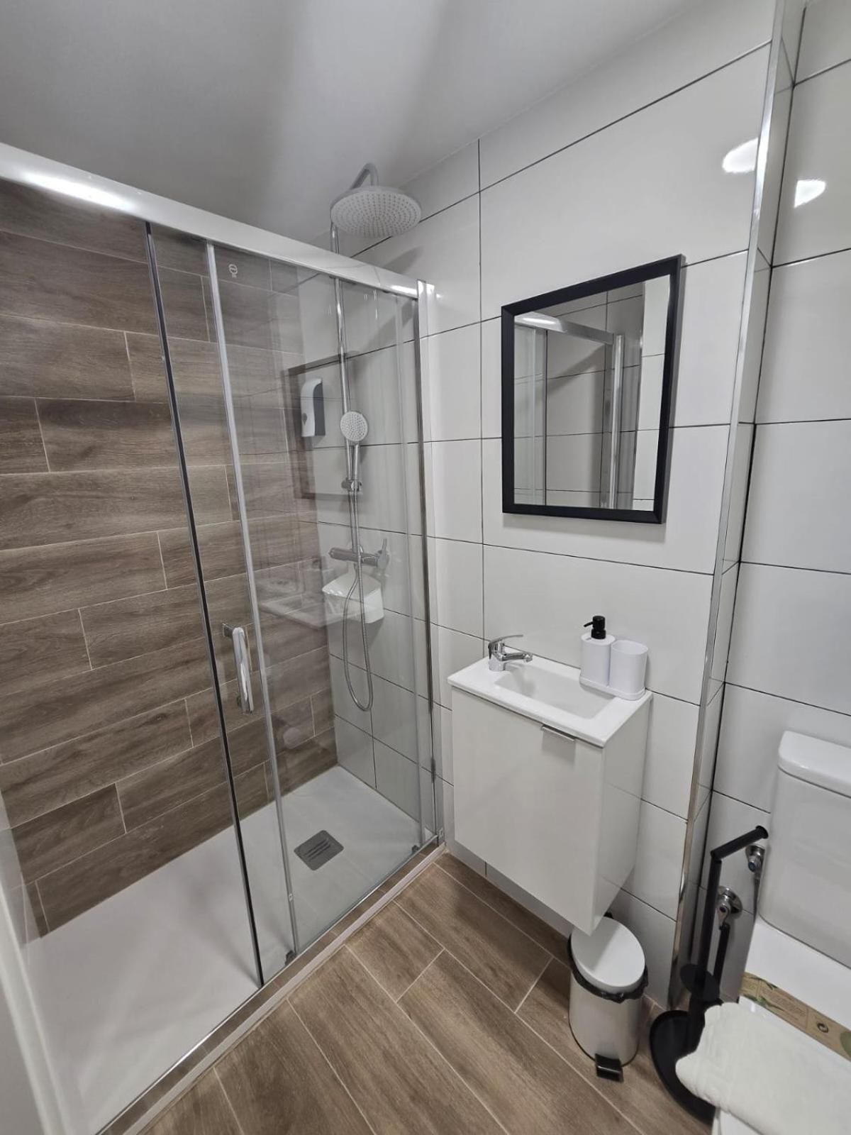 Suites Alameda Centro Levante Бенидорм Экстерьер фото