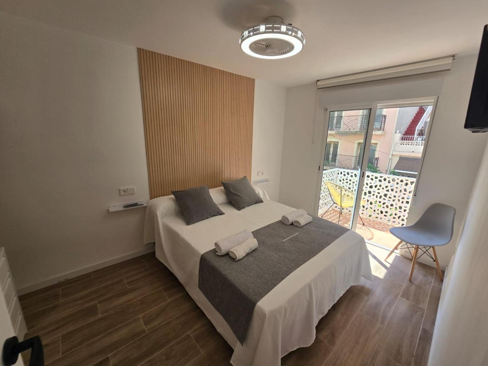 Suites Alameda Centro Levante Бенидорм Экстерьер фото